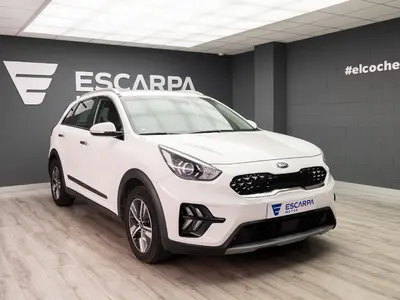 Foto exterior Kia Niro 1.6 GDI HEV 141CV DRIVE