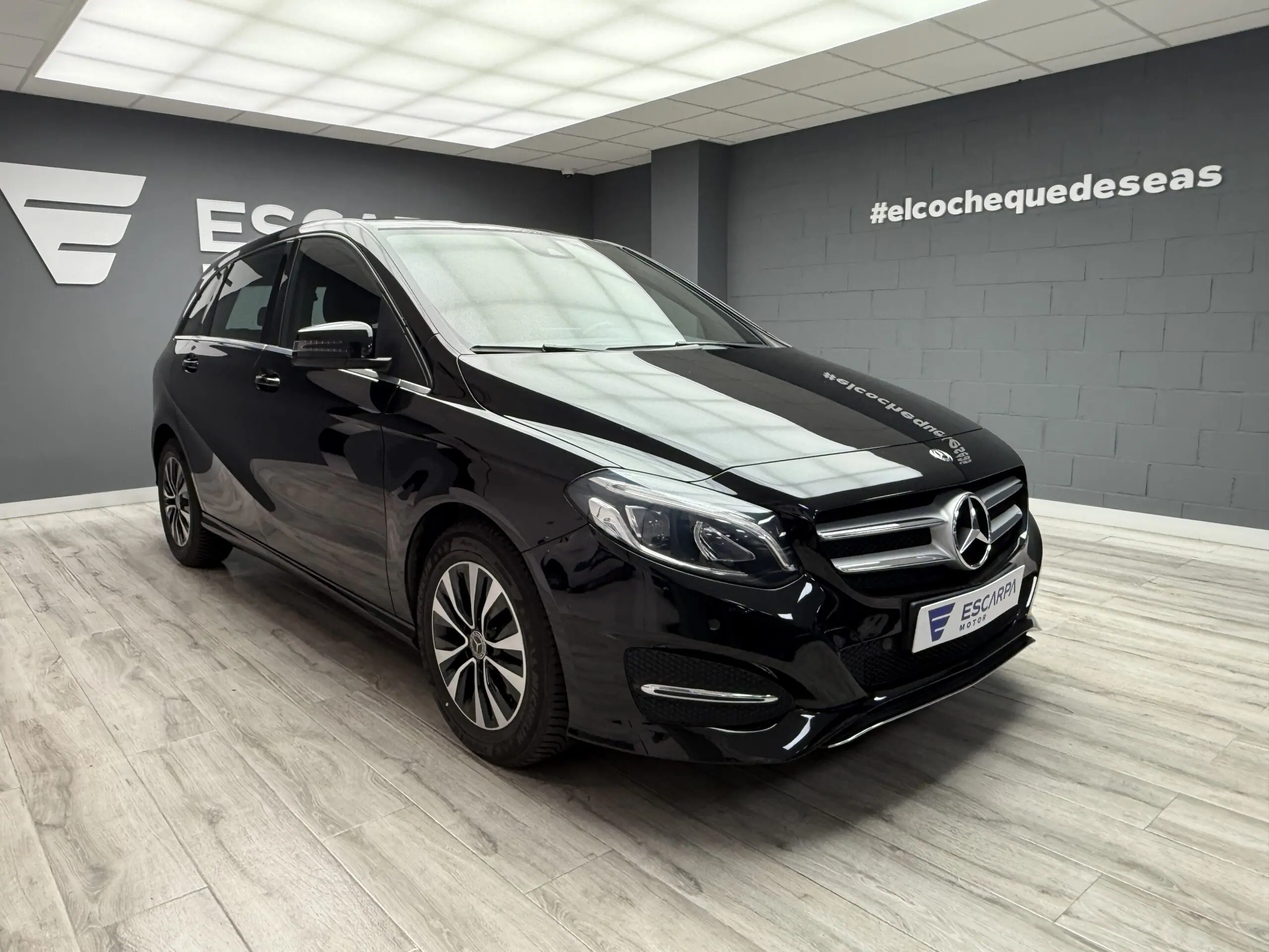 Foto exterior Mercedes-Benz Clase B 200
