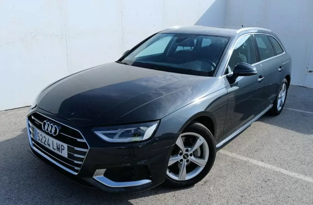 Foto exterior Audi A4 AVANT Advance 40 TDI quatt S tron