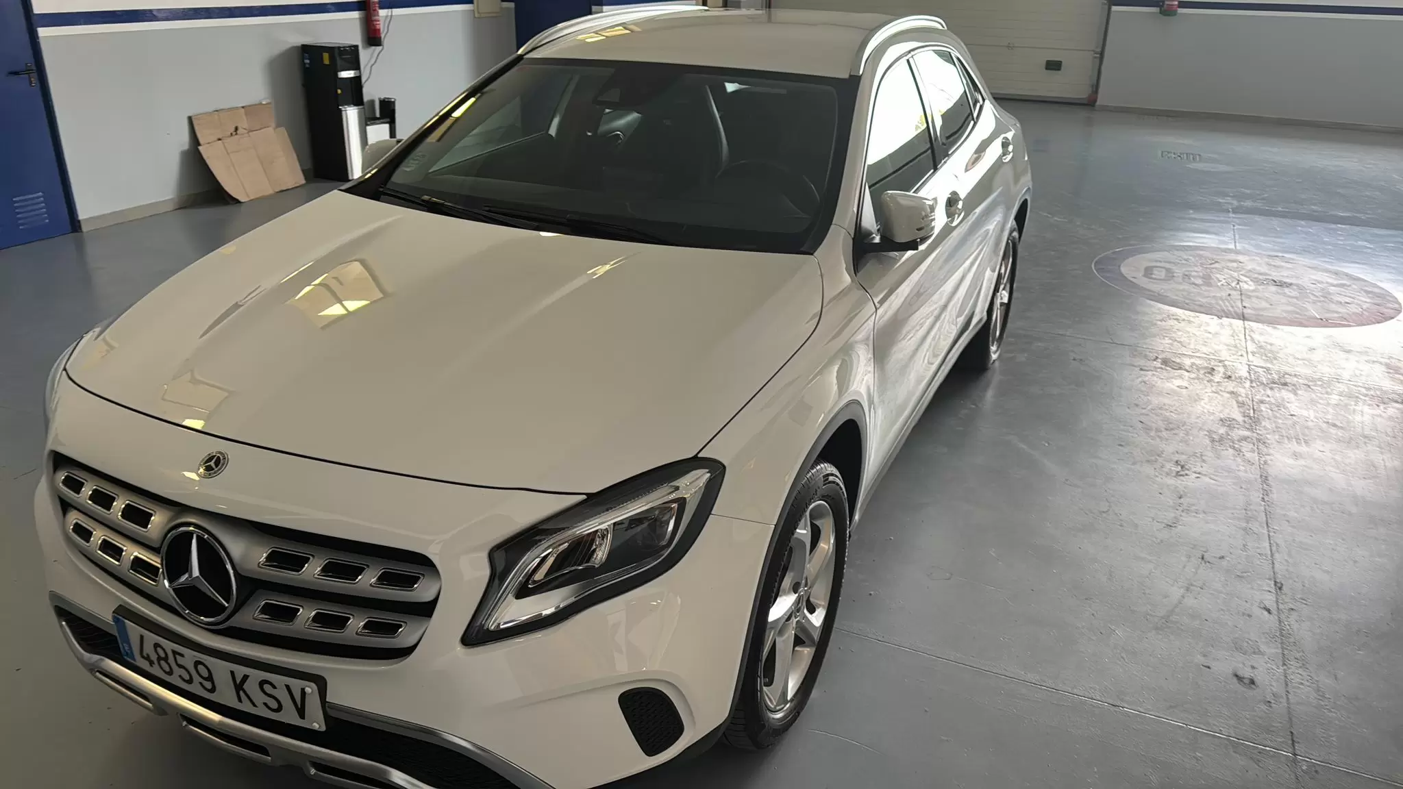 Foto exterior Mercedes-Benz GLA 200d