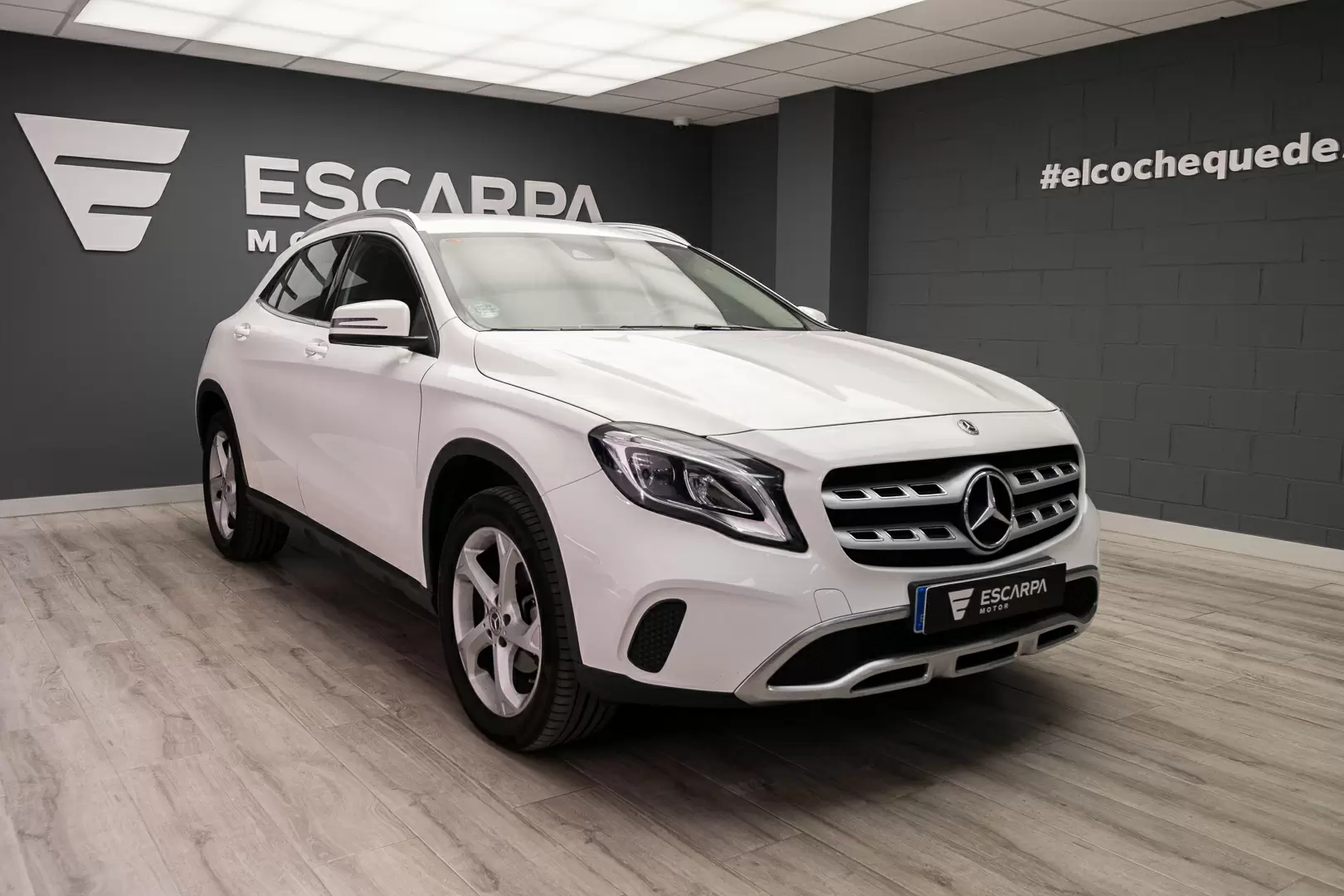 Foto exterior Mercedes-Benz GLA 200d