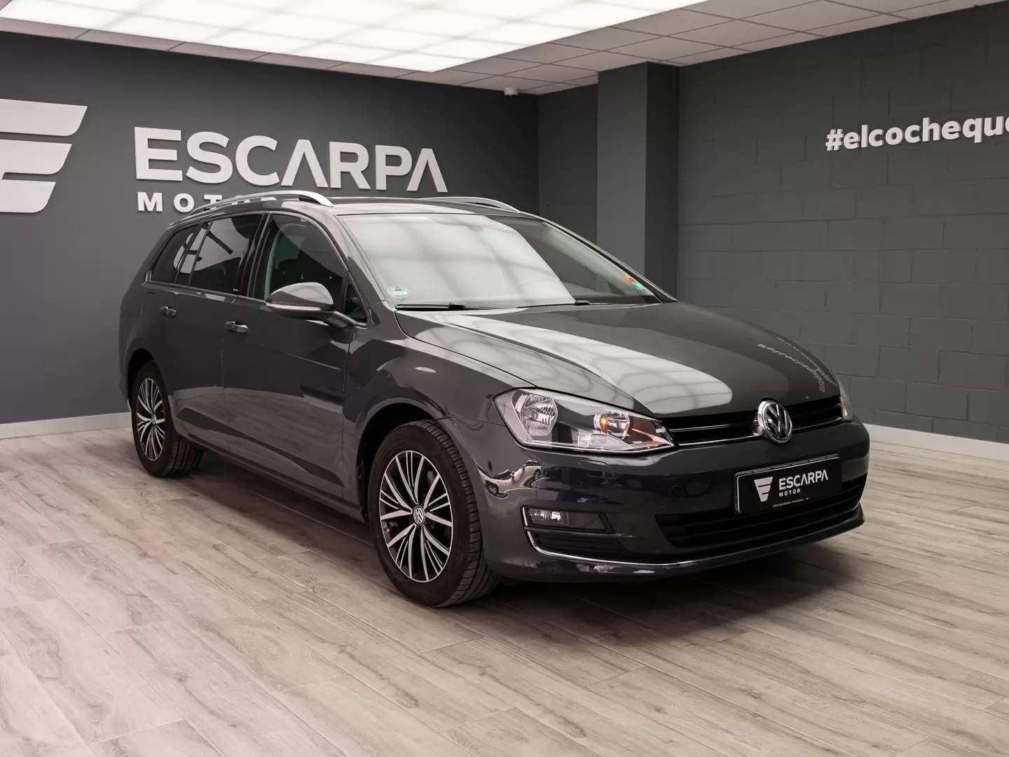 Foto exterior Volkswagen Golf VARIANT ADVANCE 2.0 TDI