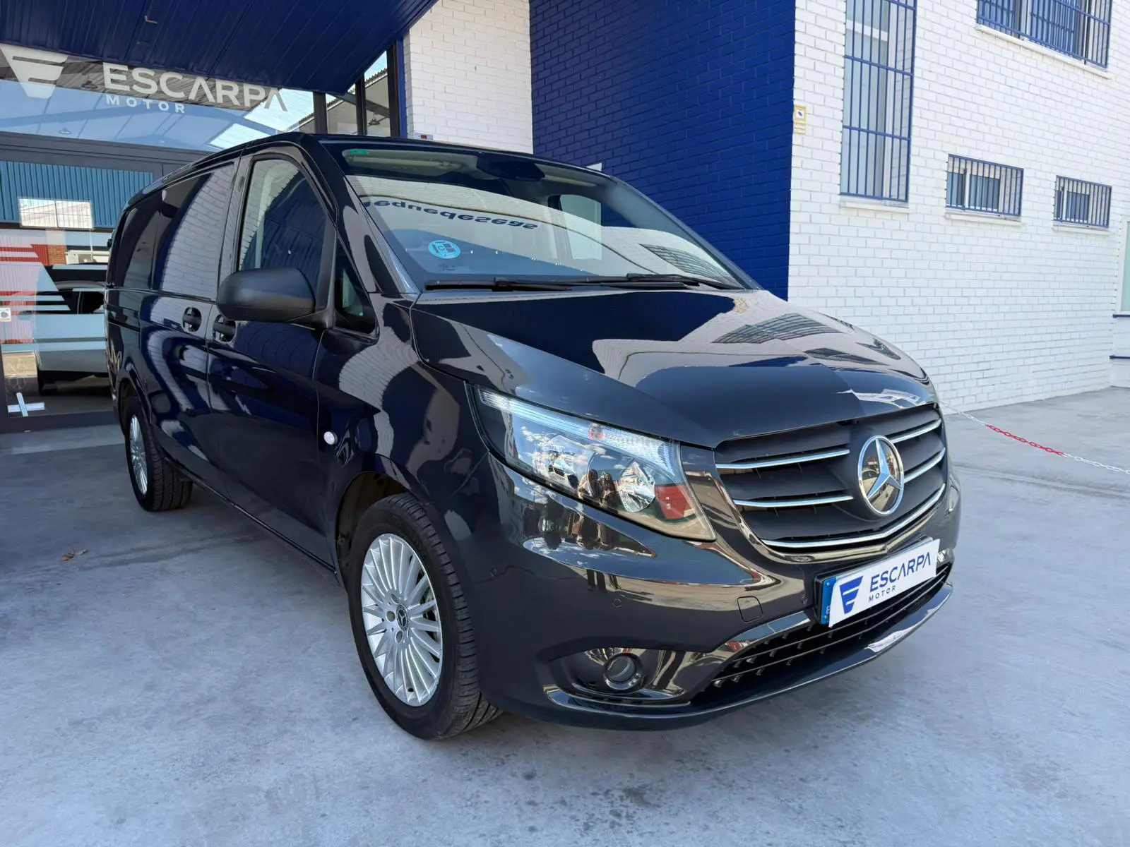 MERCEDES VITO