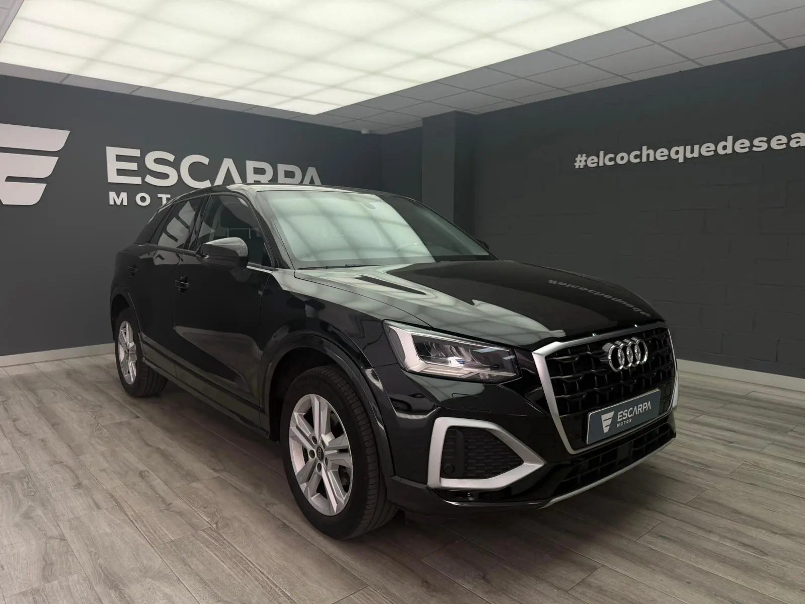 AUDI Q2
