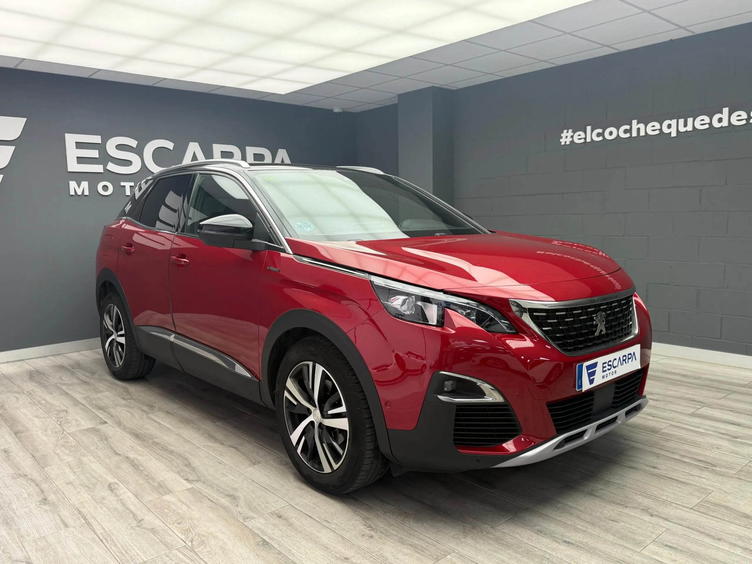 PEUGEOT 3008 ROJO