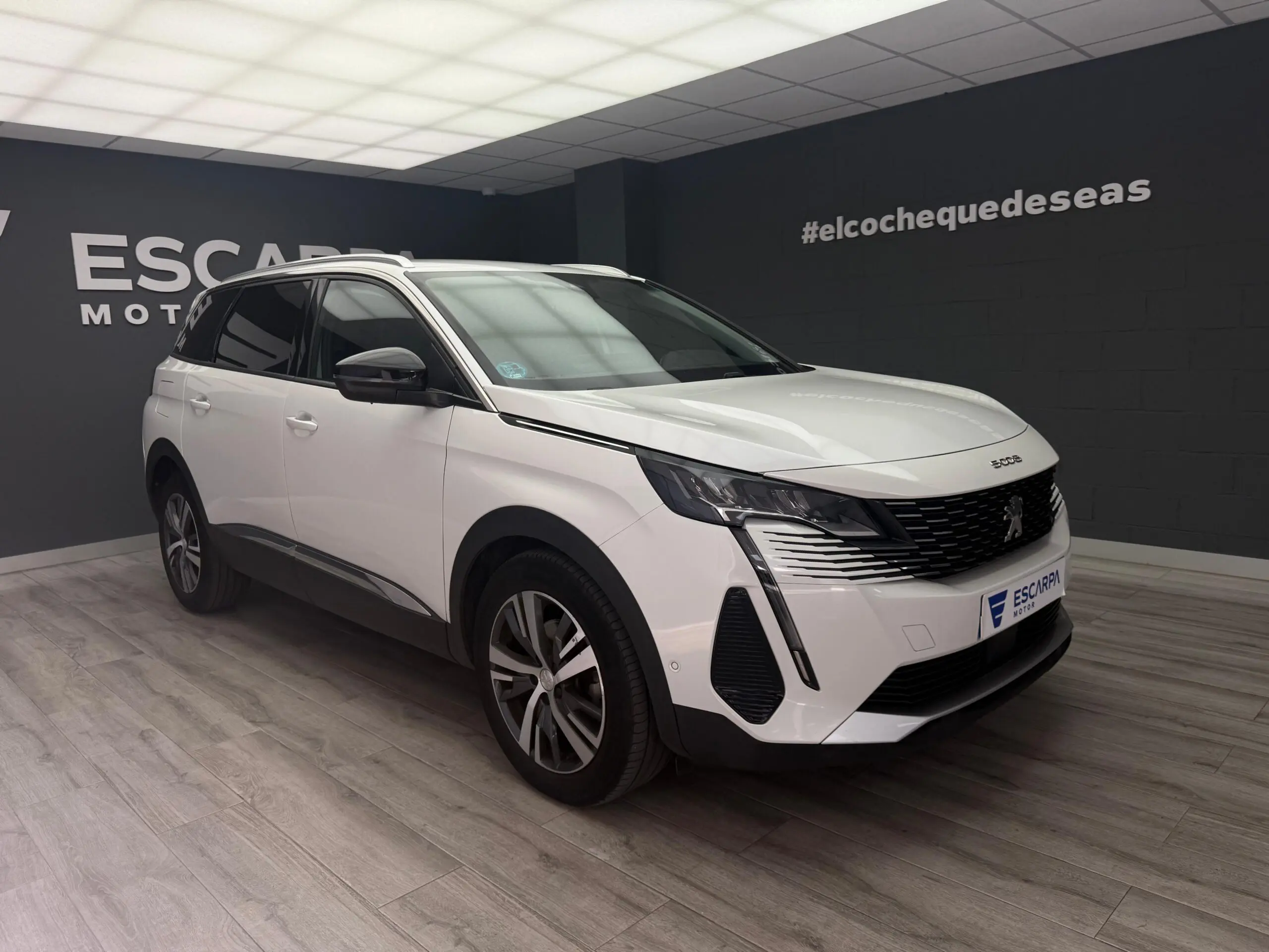 PEUGEOT 5008 2.0